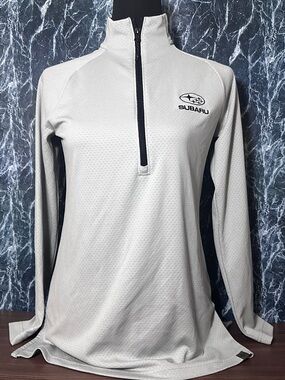 Women's Light Gray Quarter-Zip Pullover Hoodie